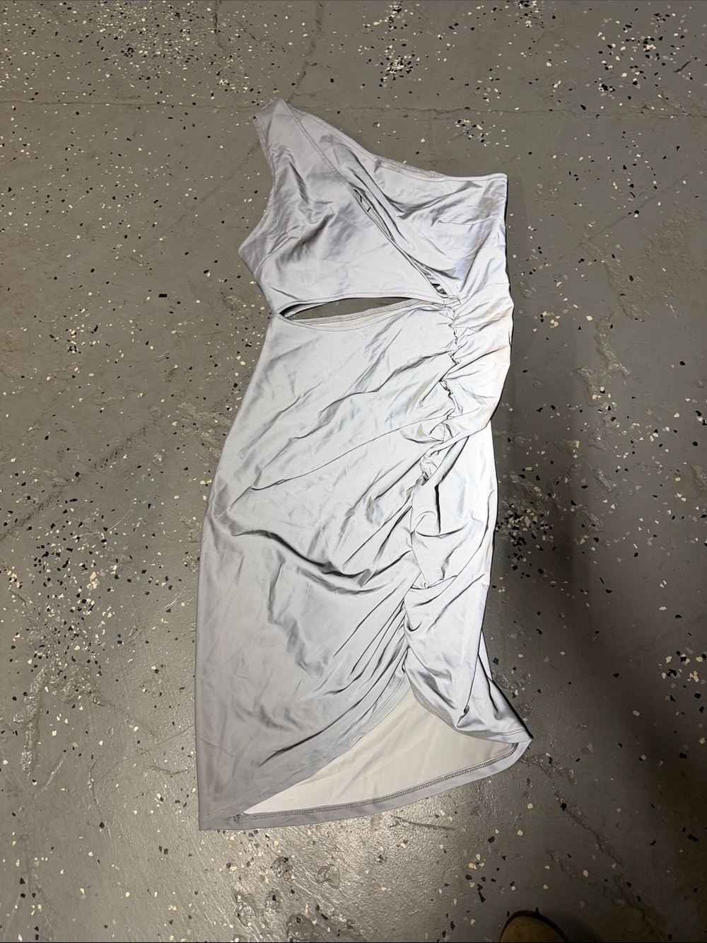 One-Shoulder Light Gray Ruched Midi Dress